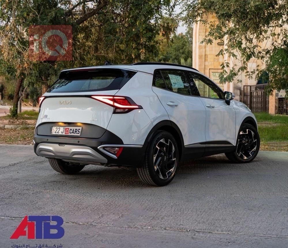 https://cdn.iqcars.iobb887eac-bcdf-4ed2-9c0e-6648aaa314ee_7.jpg
